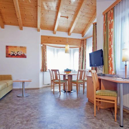 Apartment With Sauna In Kaltenbach, Tyrol ชตุมม์ ภายนอก รูปภาพ