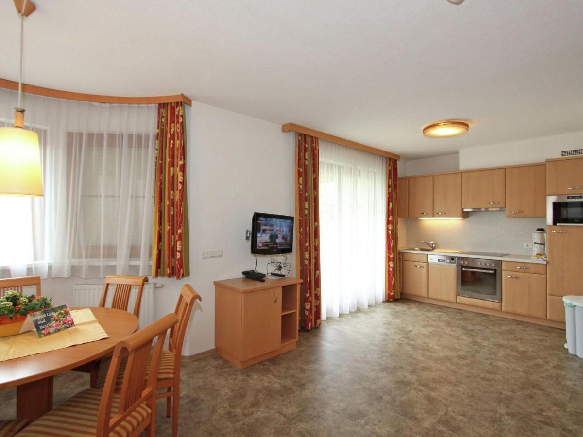 Apartment With Sauna In Kaltenbach, Tyrol ชตุมม์ ภายนอก รูปภาพ