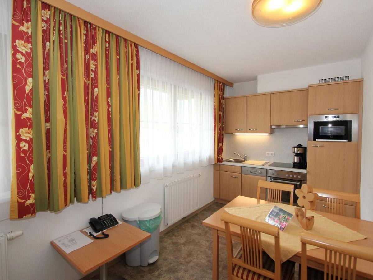 Apartment With Sauna In Kaltenbach, Tyrol ชตุมม์ ภายนอก รูปภาพ