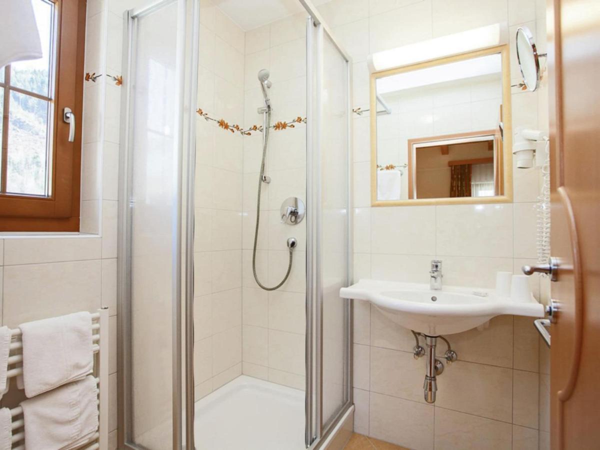 Apartment With Sauna In Kaltenbach, Tyrol ชตุมม์ ภายนอก รูปภาพ