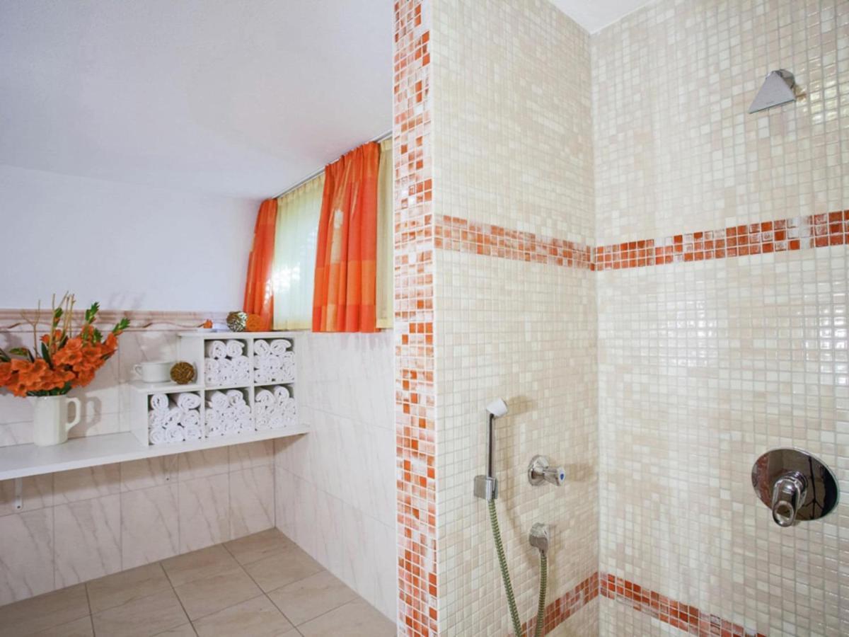 Apartment With Sauna In Kaltenbach, Tyrol ชตุมม์ ภายนอก รูปภาพ