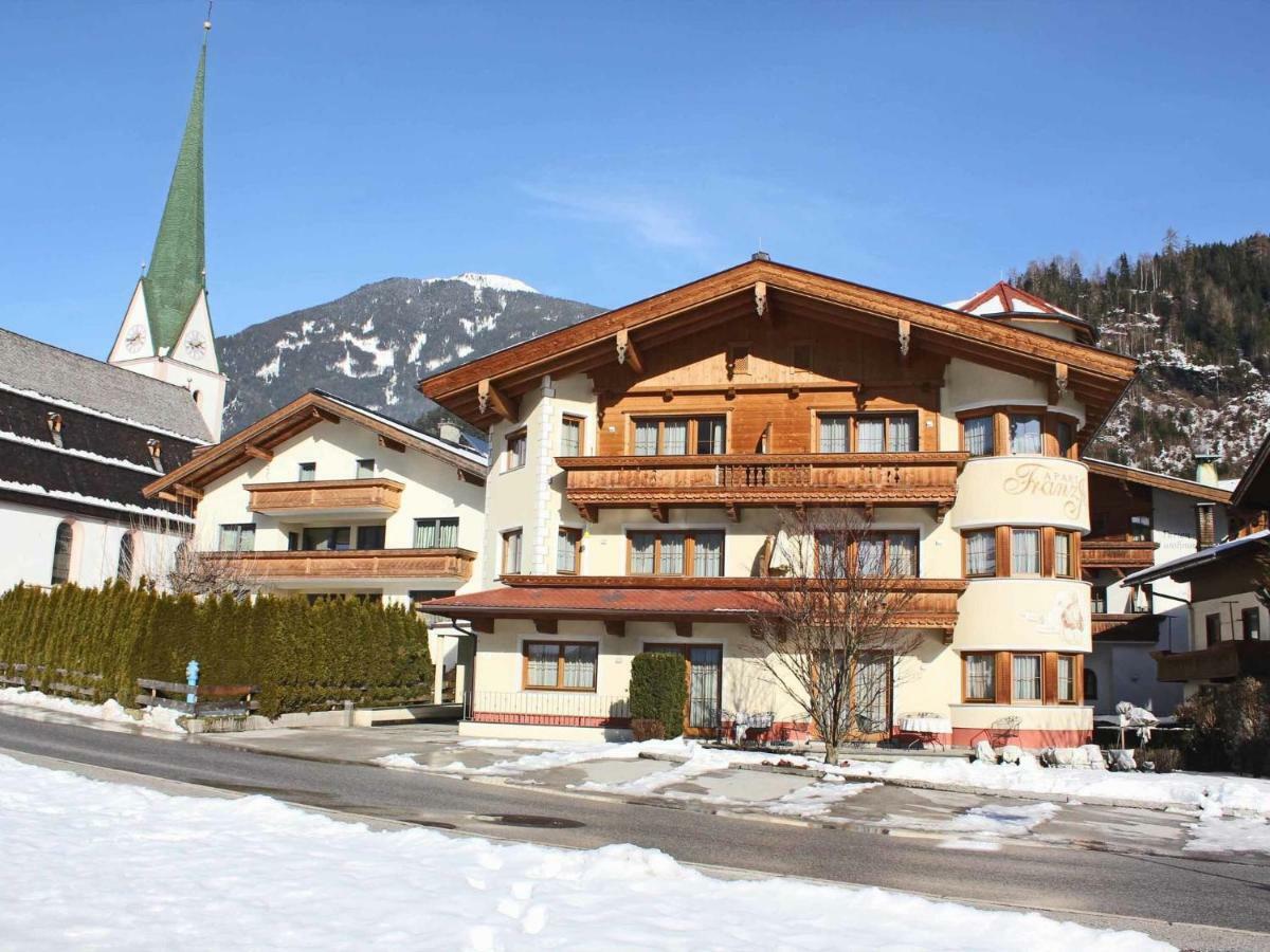 Apartment With Sauna In Kaltenbach, Tyrol ชตุมม์ ภายนอก รูปภาพ
